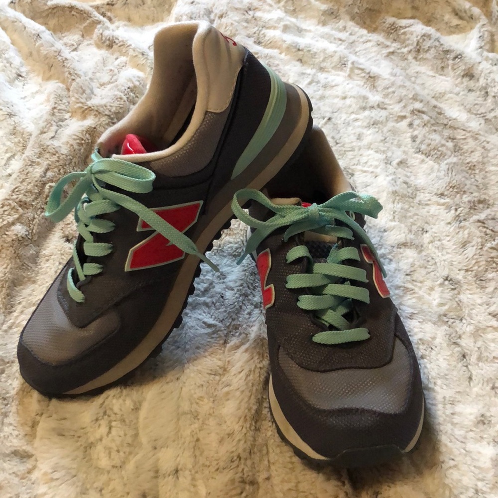 New Balance Sneakers